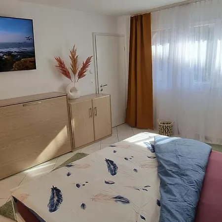 Luxurioses 5* Swiss Basecamp Apartment, Bern