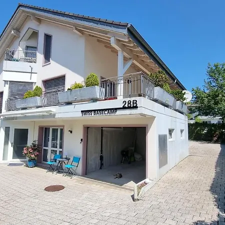 Luxurioses 5* Swiss Basecamp Apartment, Bern * Zollikofen