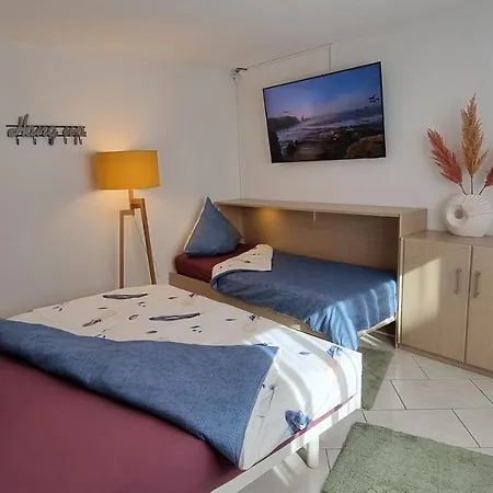 Luxurioses 5* Swiss Basecamp Apartment, Bern Apartment