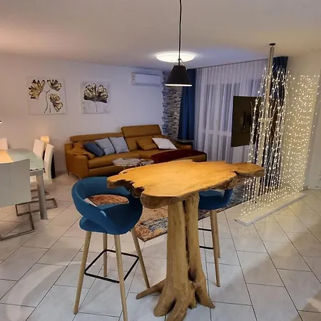 Luxurioses 5* Swiss Basecamp Apartment, Bern Apartment *