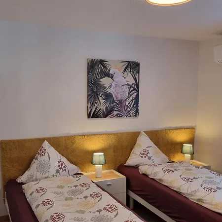 Apartment Luxurioses 5* Swiss Basecamp Apartment, Bern