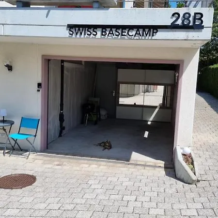 Luxurioses 5* Swiss Basecamp Apartment, Bern Appartement *