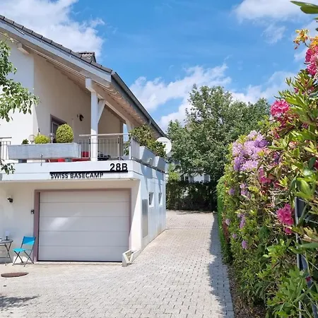 Luxurioses 5* Swiss Basecamp Apartment, Bern Apartment